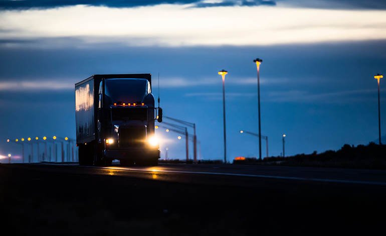 Nachtfahrverbot bei Lkw-Transporten